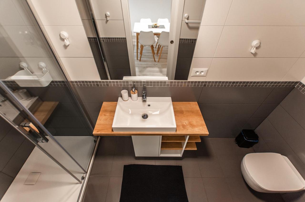 Cozy Little Apartments Ig Bagian luar foto