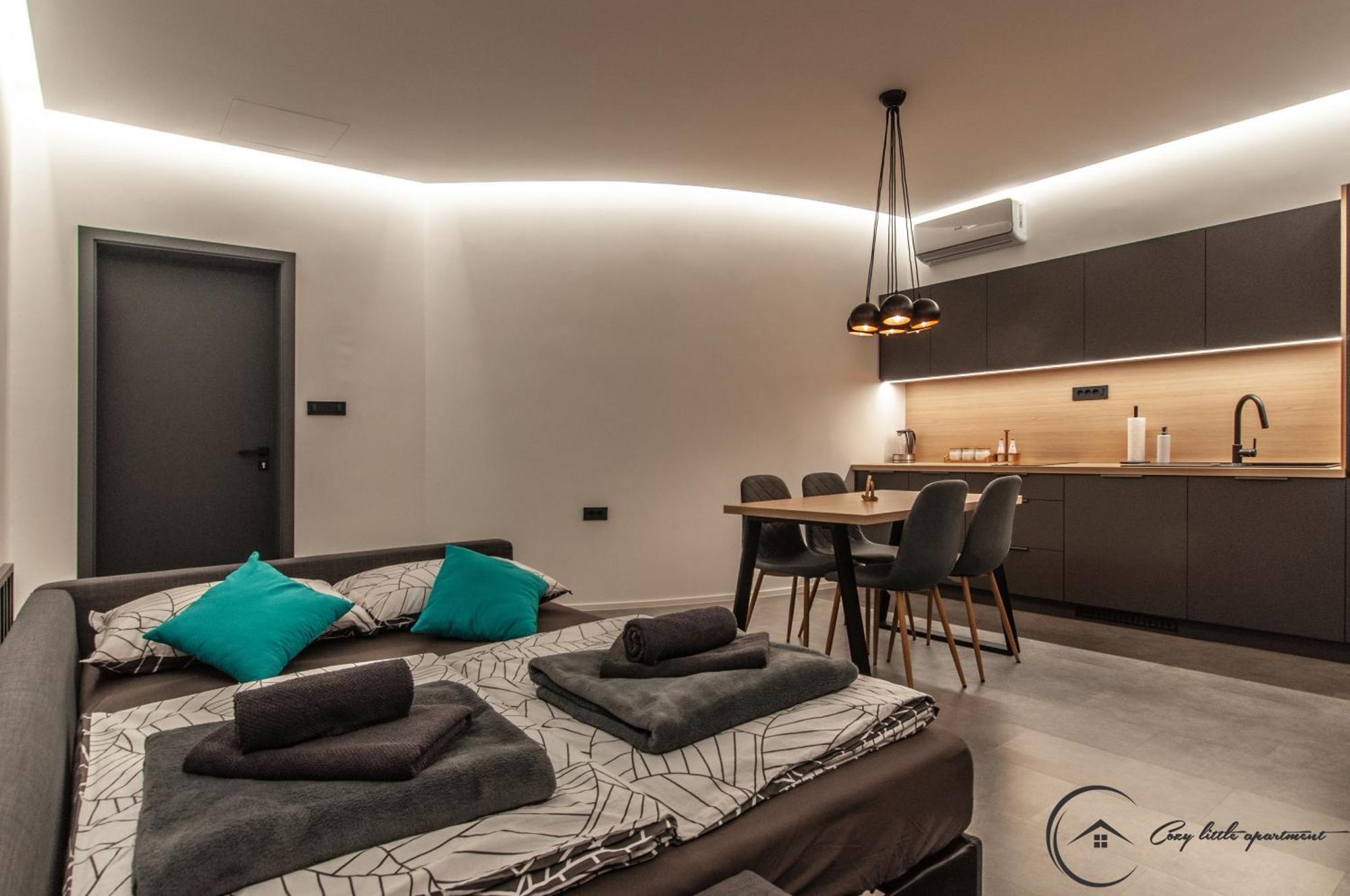 Cozy Little Apartments Ig Bagian luar foto
